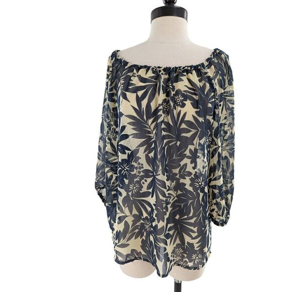 Pleione Women's Printed Semi-Transparent Dolman Sleeves Blouse Size Large - Picture 8 of 14